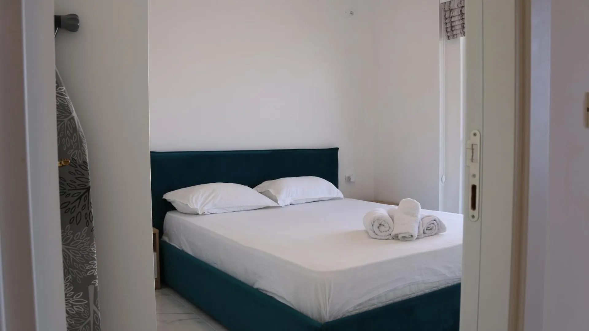 Fathom Sea View Apartment Sarande