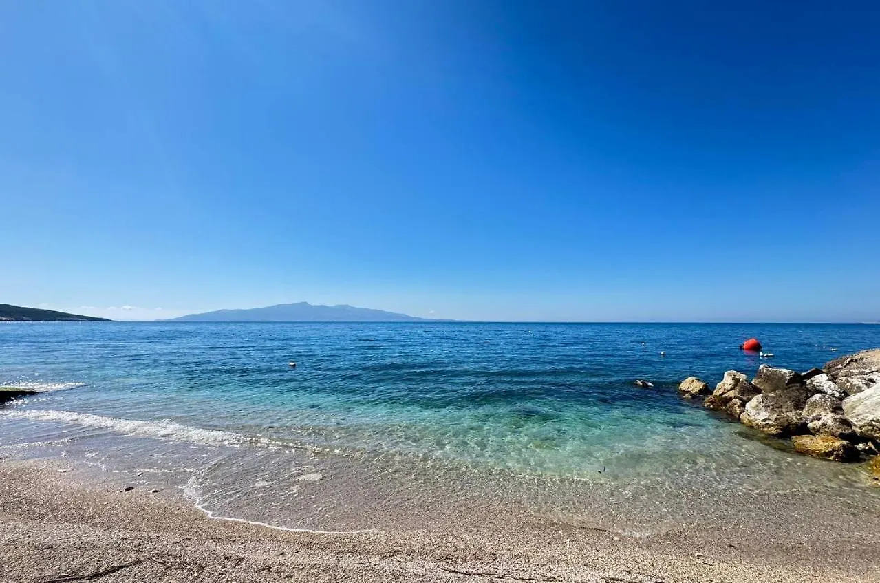 Fathom Sea View Apartment Saranda Albanie
